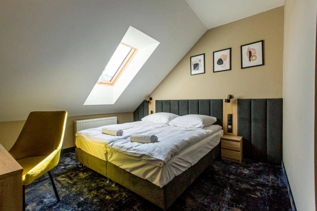 Hotel Zodiak Sucha  외부 사진