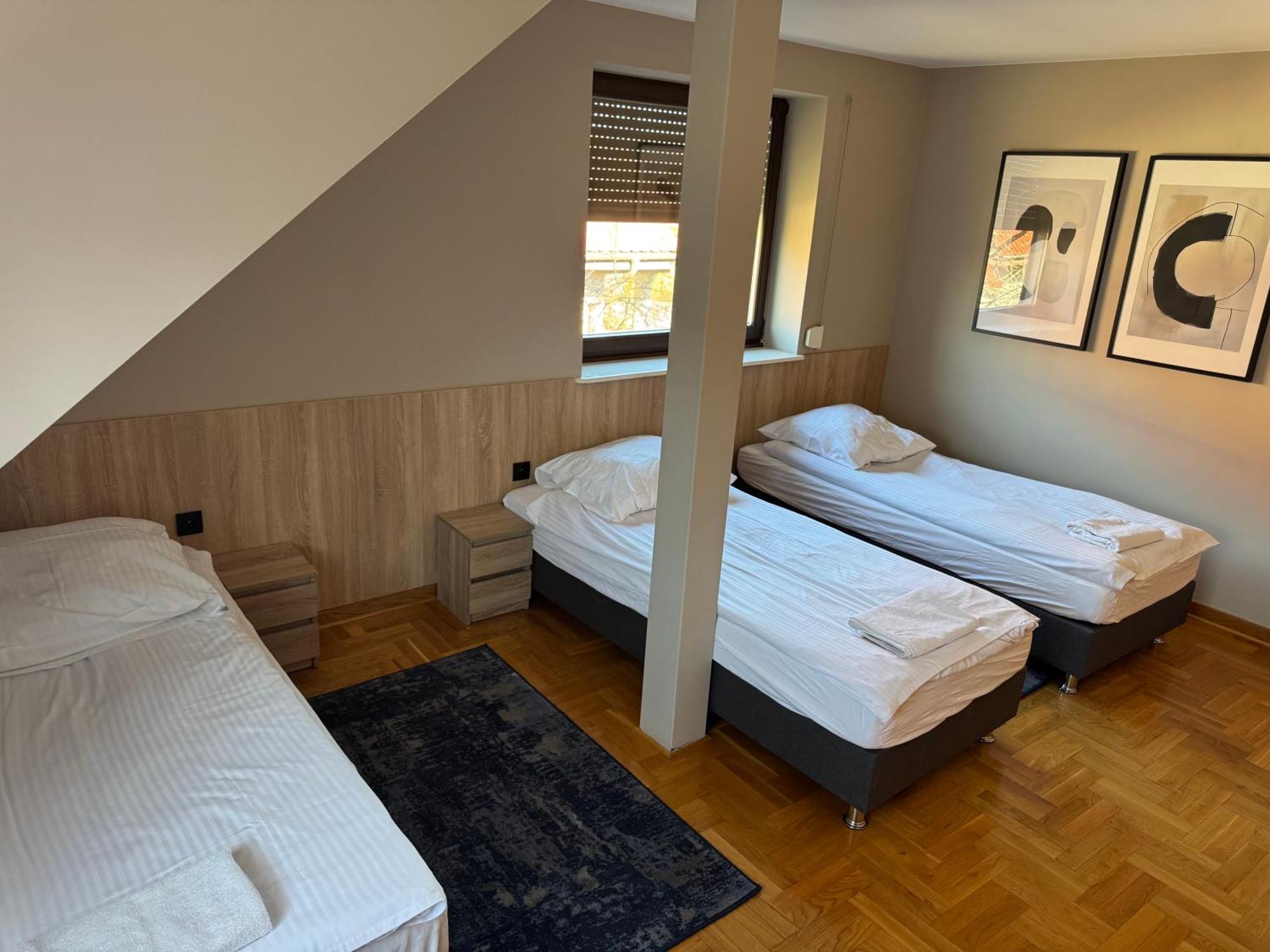 Hotel Zodiak Sucha  외부 사진