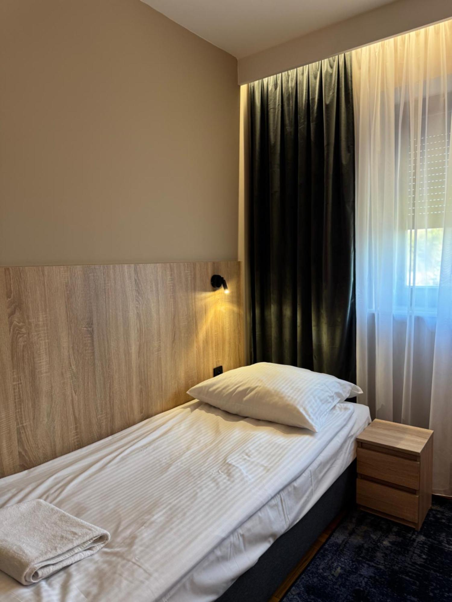 Hotel Zodiak Sucha  외부 사진